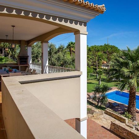 Luxuosa Moradia V5 Em Quarteira - Greice Homes Kültér fotó