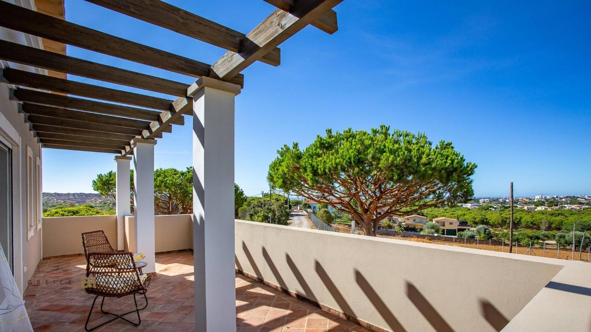 Luxuosa Moradia V5 Em Quarteira - Greice Homes Kültér fotó