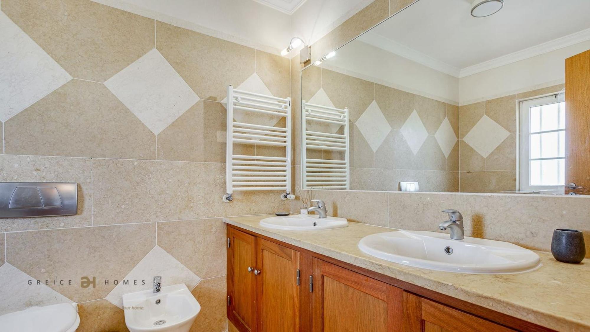 Luxuosa Moradia V5 Em Quarteira - Greice Homes Kültér fotó