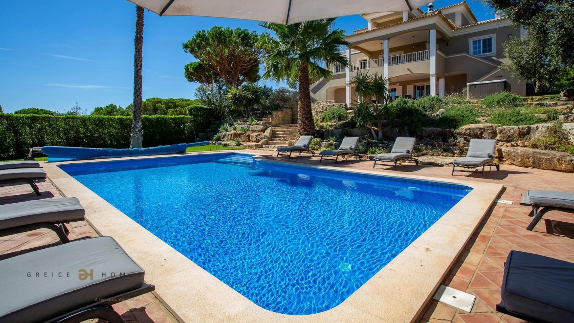 Luxuosa Moradia V5 Em Quarteira - Greice Homes Kültér fotó