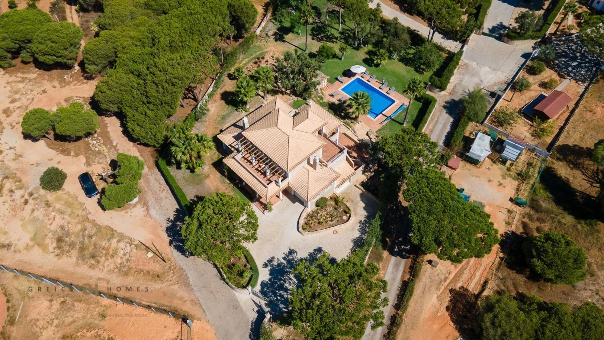 Luxuosa Moradia V5 Em Quarteira - Greice Homes Kültér fotó