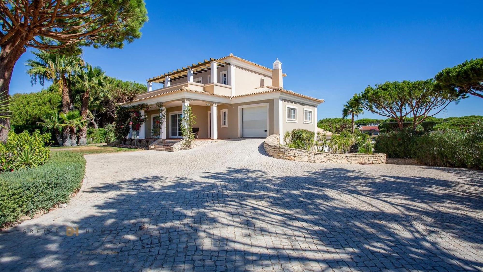 Luxuosa Moradia V5 Em Quarteira - Greice Homes Kültér fotó